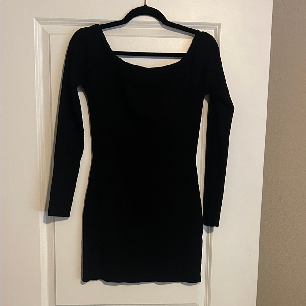 Forever 21 Classic Black Long Sleeve Dress